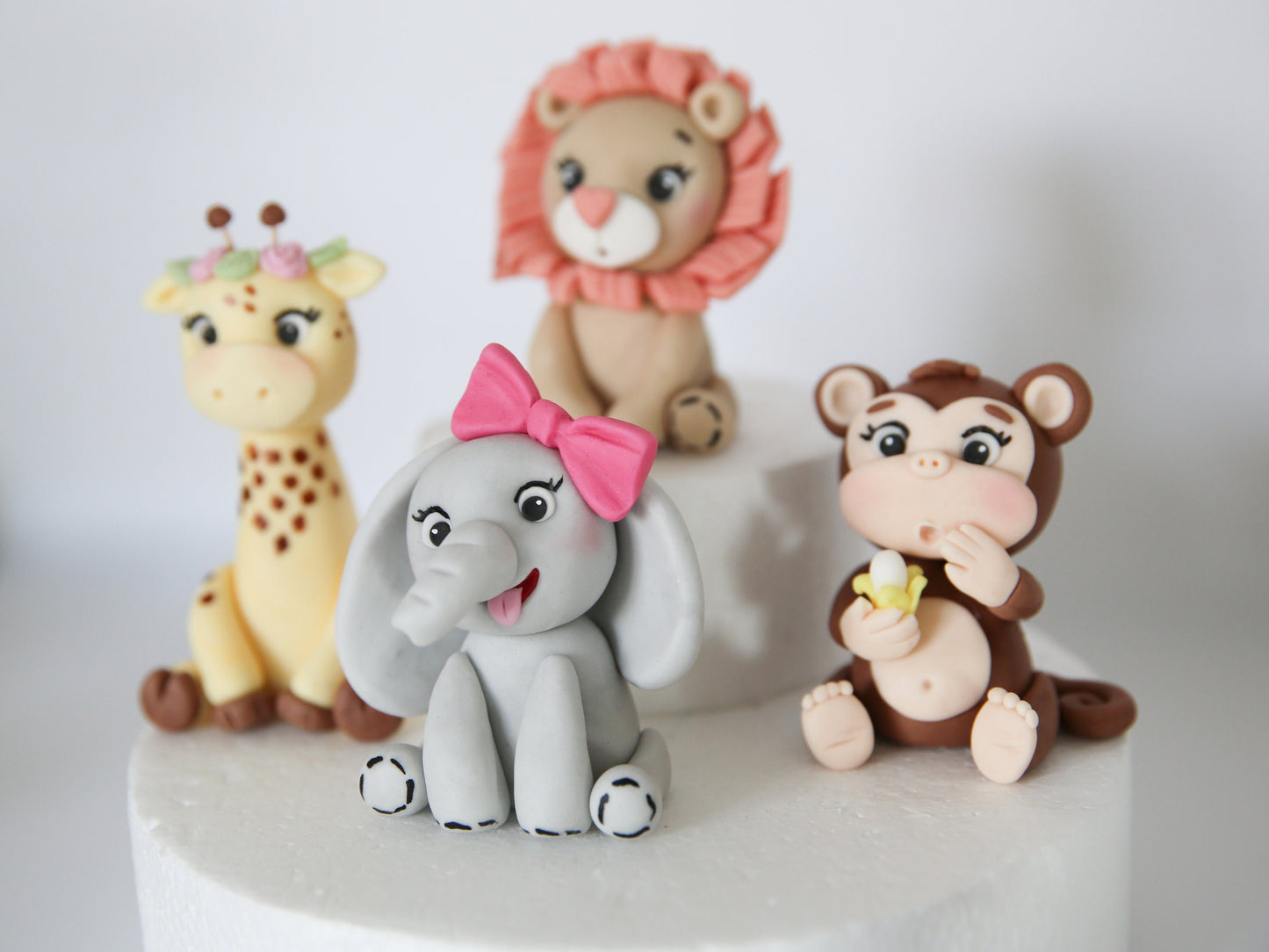 Premium Female Animals Safari Cake Topper Fondant with Leaves Bundle