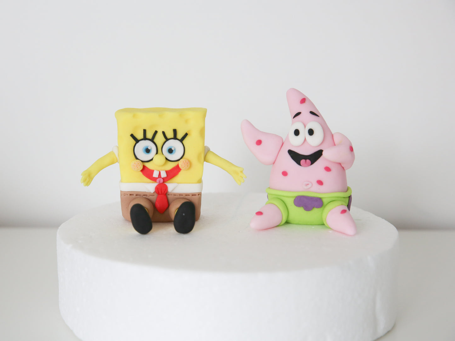 Unofficial Sponge Style Inspired Fondant Cake Toppers