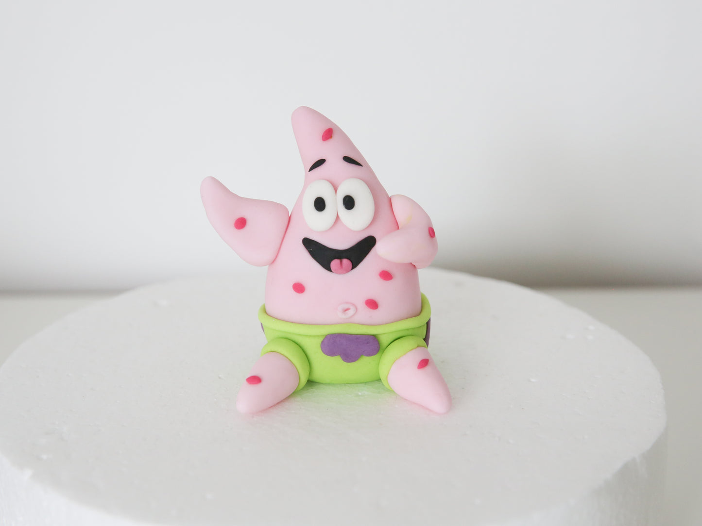 Unofficial Sponge Style Inspired Fondant Cake Toppers