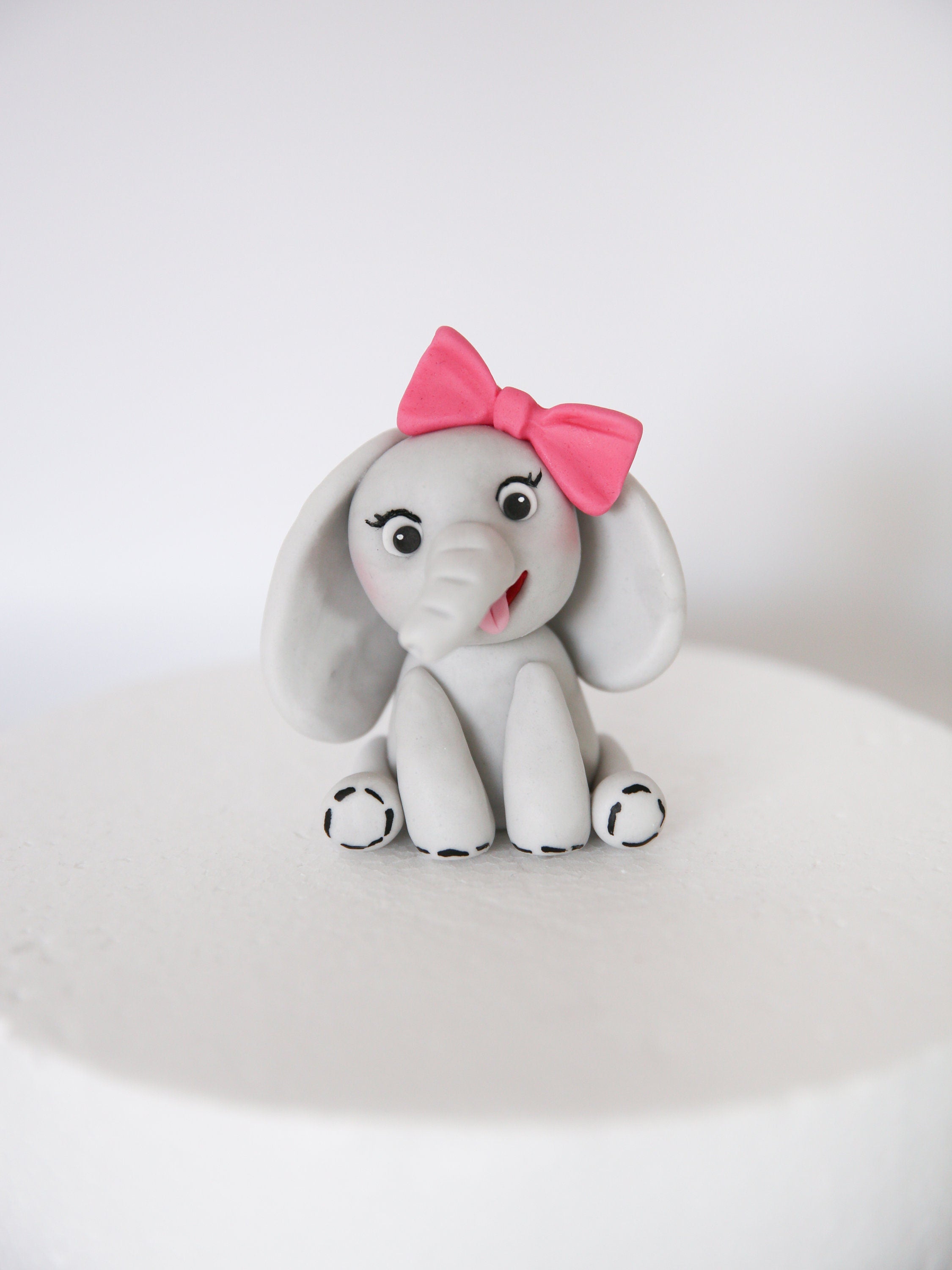 HOW TO MAKE A CUTE FONDANT LION CAKE TOPPER TUTORIAL |  INTHEKITCHENWITHELISA - YouTube